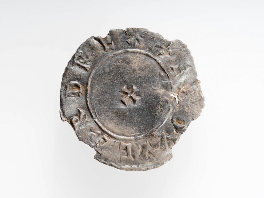 Silver penny of Edward the Elder (899-924) found in Thurcaston, Leicestershire. © The Fitzwilliam Museum, Cambridge