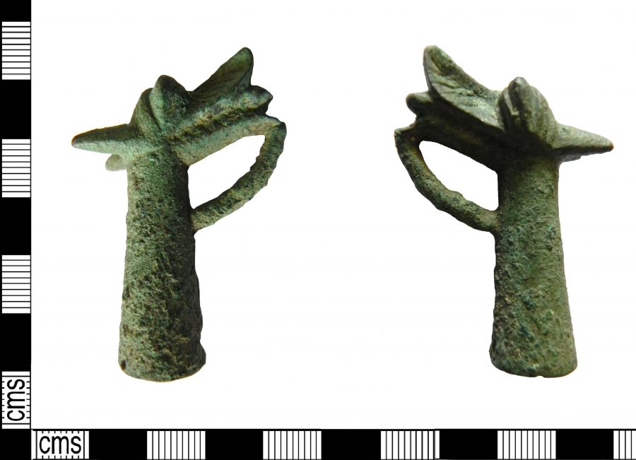 A cast copper-alloy drinking-horn terminal found near Stragglethorpe, Lincolnshire. (c) Portable Antiquities Scheme, CC BY-SA 4.0