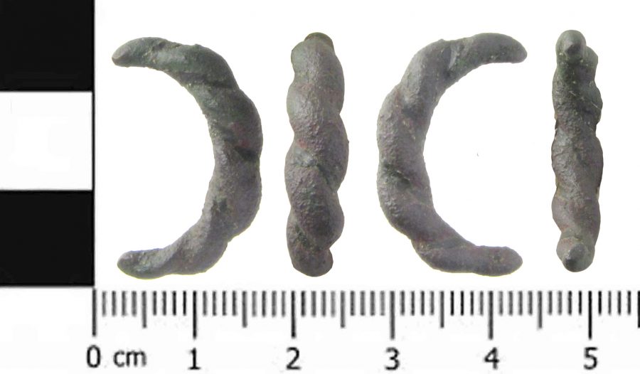 A twsited copper-alloy finger-ring found near Scotton, Lincolnshire. (c) Portable Antiquities Scheme, CC BY-SA 4.0