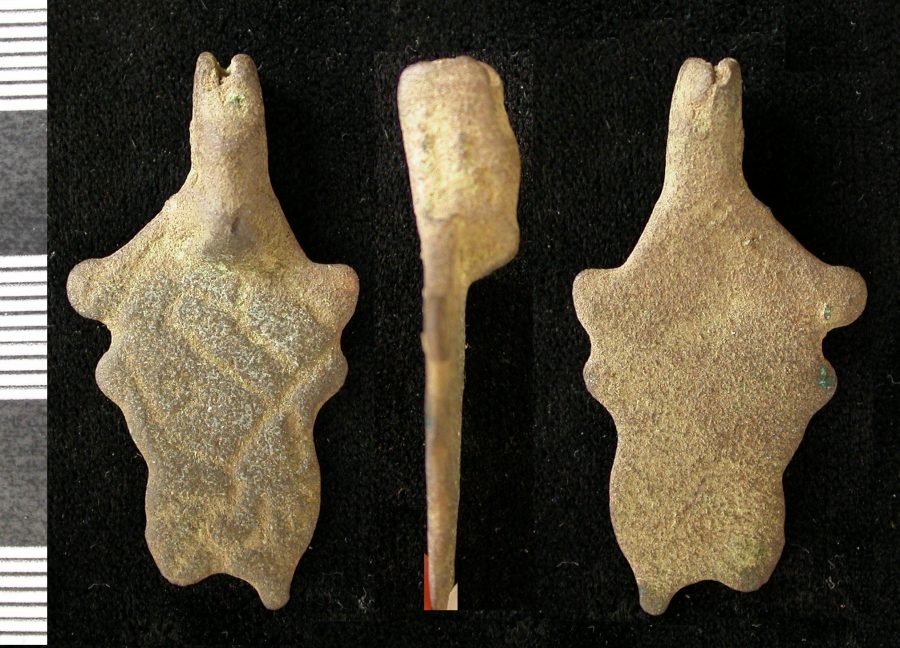 A copper-alloy Anglo-Scandinavian strap-end found near Farnsfield, Nottinghamshire. (c) Portable Antiquities Scheme, CC BY-SA 4.0