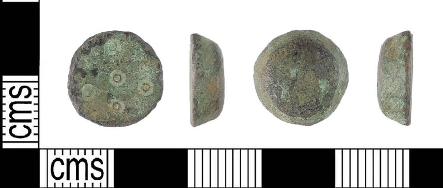 A copper-alloy circular weight found near Thorpe on the Hill, Lincolnshire. (c) Portable Antiquities Scheme, CC BY-SA 2.0