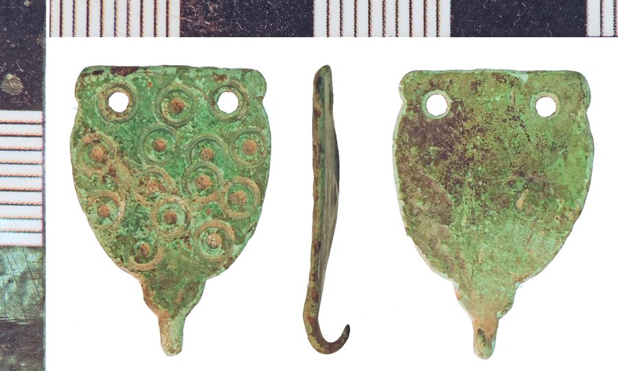 A copper-alloy hooked tag found near Keelby, Lincolnshire. (c) Portable Antiquities Scheme, CC BY-SA 2.0